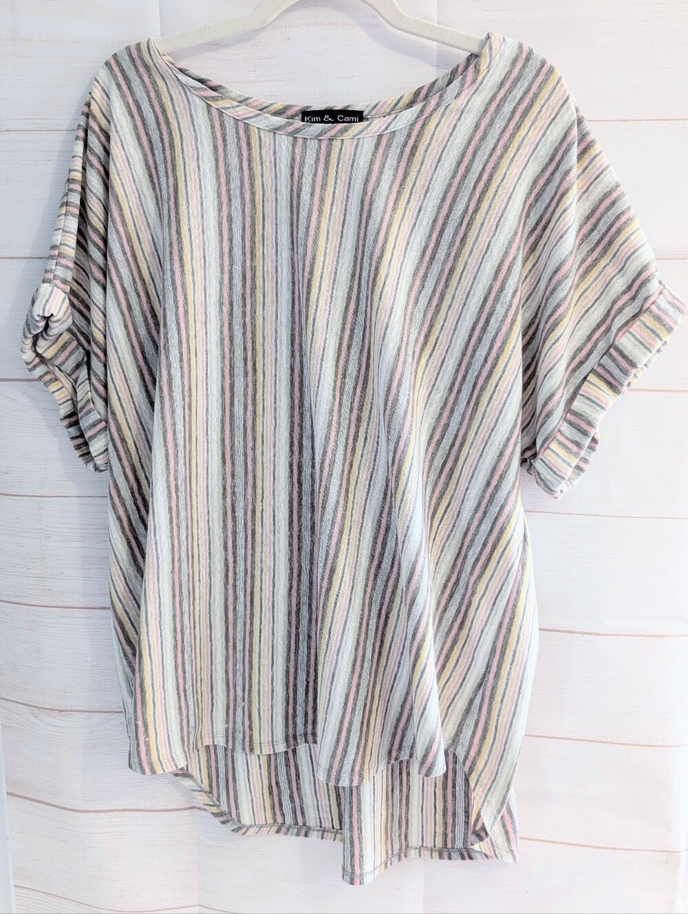 Nwot Kim & Cami Pastel Striped Short-Sleeve Top W/ Slight High Low Hem Size 3X